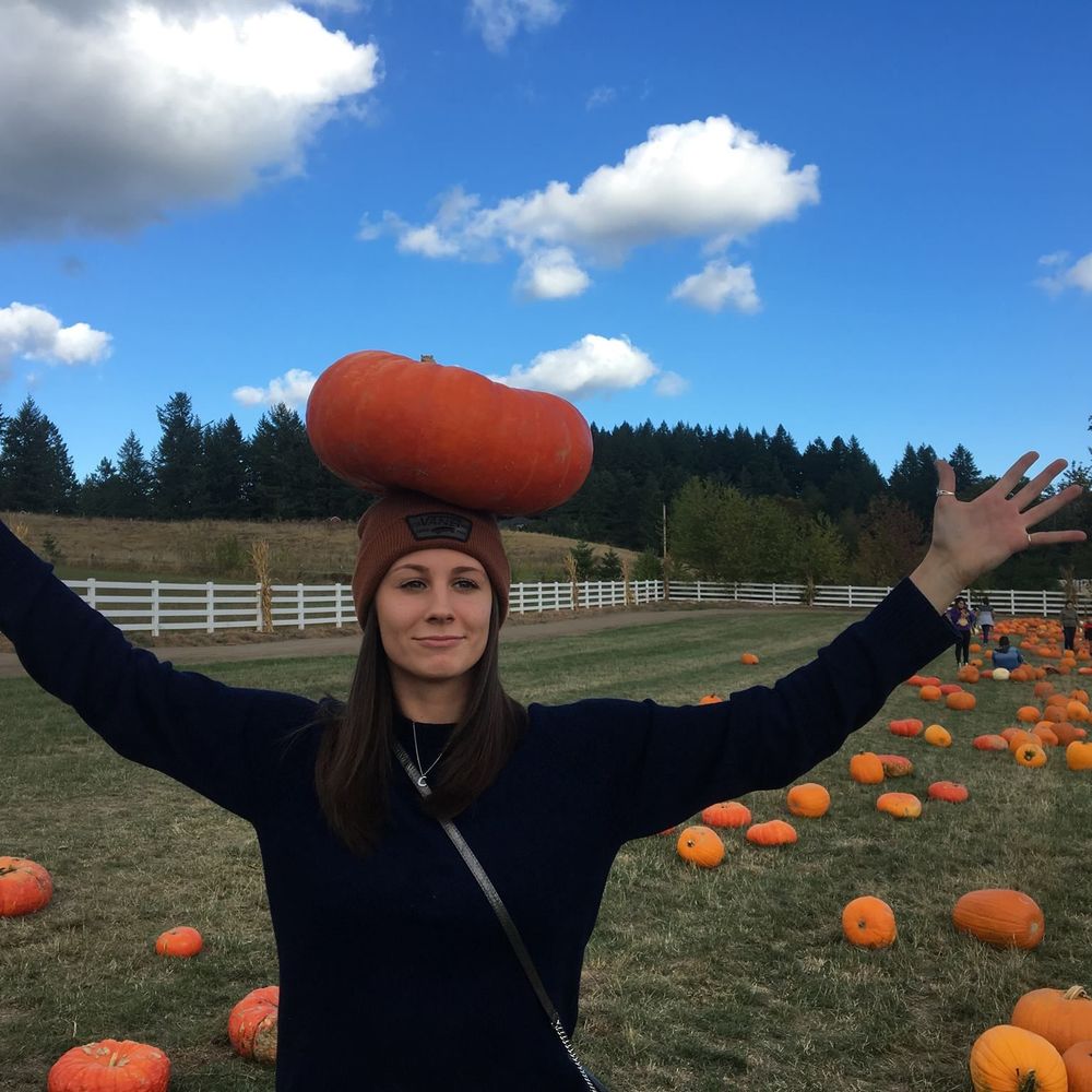 Meet your Posher, Alyssa